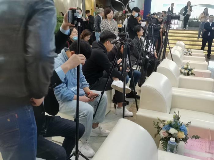 公司企業(yè)怎么舉辦一場高逼格的媒體答謝會活動